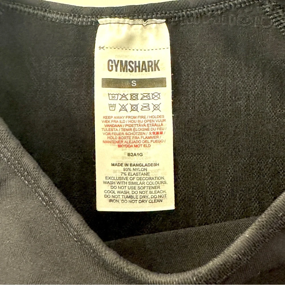 Gymshark Black Crop Top with Long Sleeves Sz Small - Picture 5 of 7